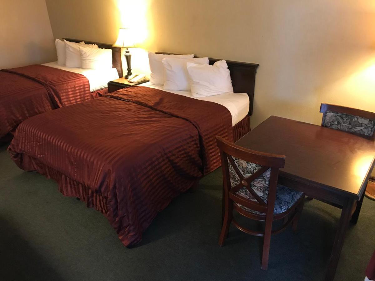 Smokey Point Motor Inn 阿灵顿 外观 照片