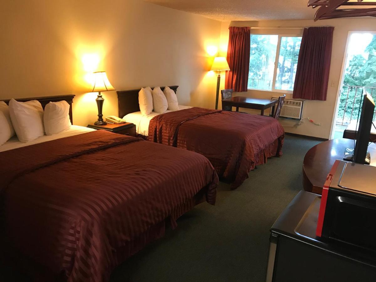 Smokey Point Motor Inn 阿灵顿 外观 照片