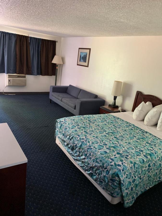 Smokey Point Motor Inn 阿灵顿 外观 照片