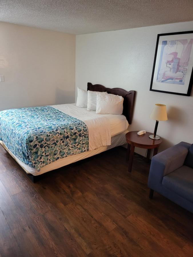 Smokey Point Motor Inn 阿灵顿 外观 照片