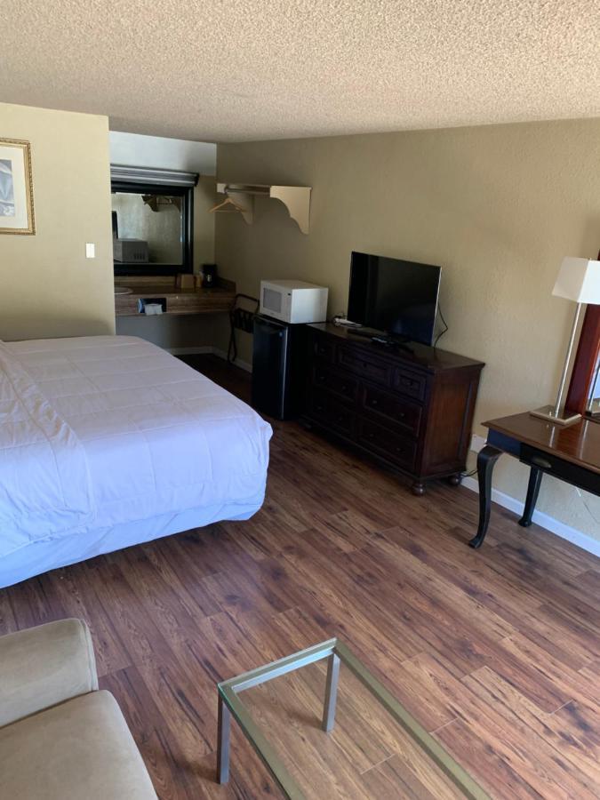 Smokey Point Motor Inn 阿灵顿 外观 照片