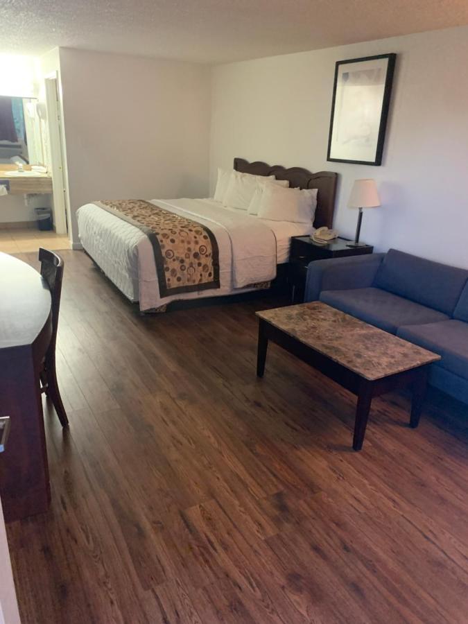 Smokey Point Motor Inn 阿灵顿 外观 照片