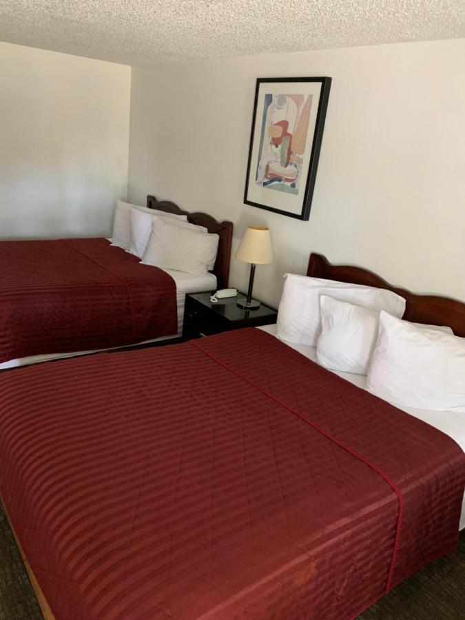 Smokey Point Motor Inn 阿灵顿 外观 照片